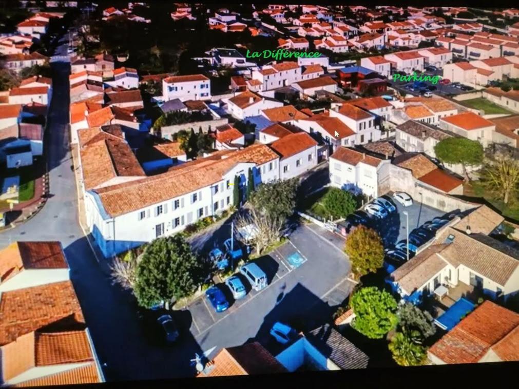 B&B La Difference Lagord Zewnętrze zdjęcie